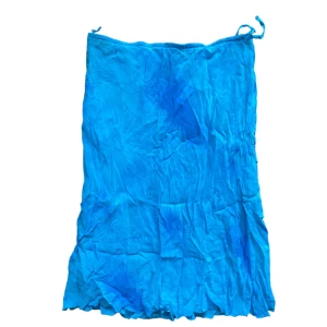 Y2k vintage midi skirt - super fin midi skirt köpt på plick tidigars. Har justerbara band som man kan knyta i midjan, så passar många. Köparen står för frakt! 💓 Använd gärna ”köp nu” <3