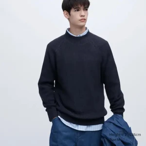 Tröja sweater Uniqlo S - Mix of wool and elastane. Super stretch and soft.  Very warm