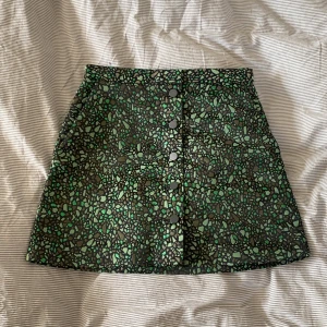 & other stories kjol stl: 36 - Så cool & other stories kjol i storlek 36📦💓