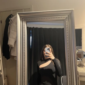 Svart shein tröja - Snygg svart Shein tröja