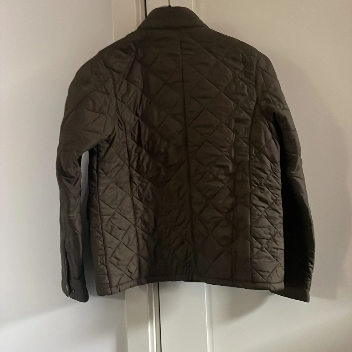  Militärgrön Barbour jacka  - 90