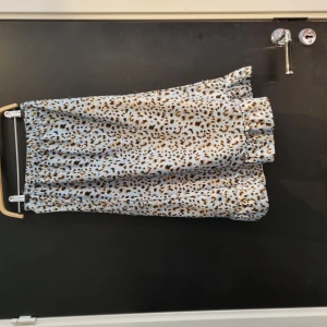 Kjol - Säljer denna för har en sån i lilla.