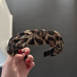 Diadem i leopard 🐆  - Diadem i leopard!  