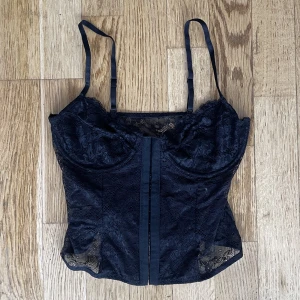 Lace corset top - Never used 