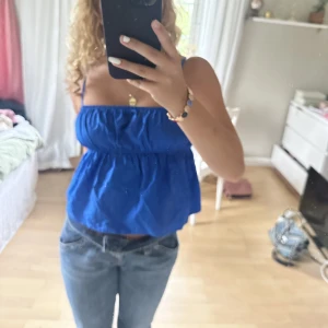 Klarblå topp - Så söt blå topp💙💙💙
