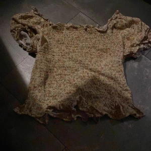 Tröja  - Från Lindex 