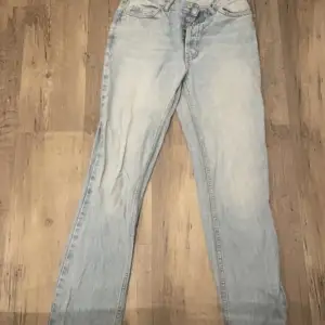Jeans från Asos, använda men inga skavanker eller hål
