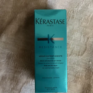 kérastase serum - Säljer ett kérastase serum använd 2 gånger nästan hela flaskan är full.  Pris kan diskuteras.  Säljer pågrund av att jag fick ett nytt serum skickat från lyko då serumets lock kom sönder när jag fick paketet. 