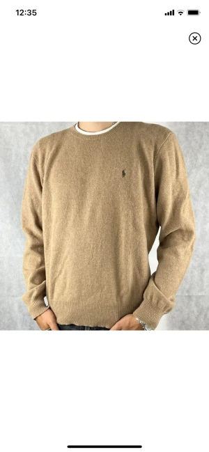 Ralph lauren pullover - Riktigt snygg pullover från ralph lauren i prima skick! Modellen på bilden är 184 och bär storlek M. Skriv gärna vid frågor eller funderingar🤝👍