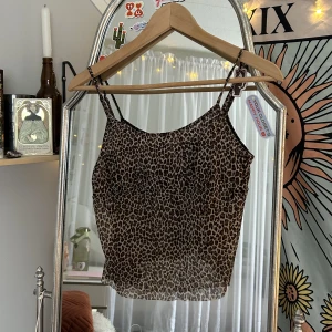 Linne - Köpt på sellpy, knappt använd! 