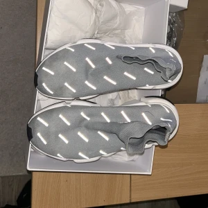 Balenciaga speed trainer  - Cond 8/10 Köpt för 8000+ på Balenciaga Bud 3800kr Buy now : 5000kr Boxen ingår 
