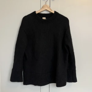 Mohair Tröja H&M - Oversized svart tröja från hm i mohair och ull
