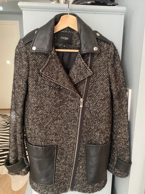 Jacka Maje - Jacka från Maje strl 36, sparsamt använd så bra skick.