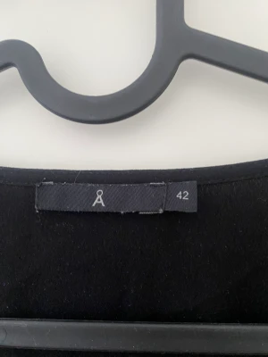 Blus - Fin blus i storlek 42