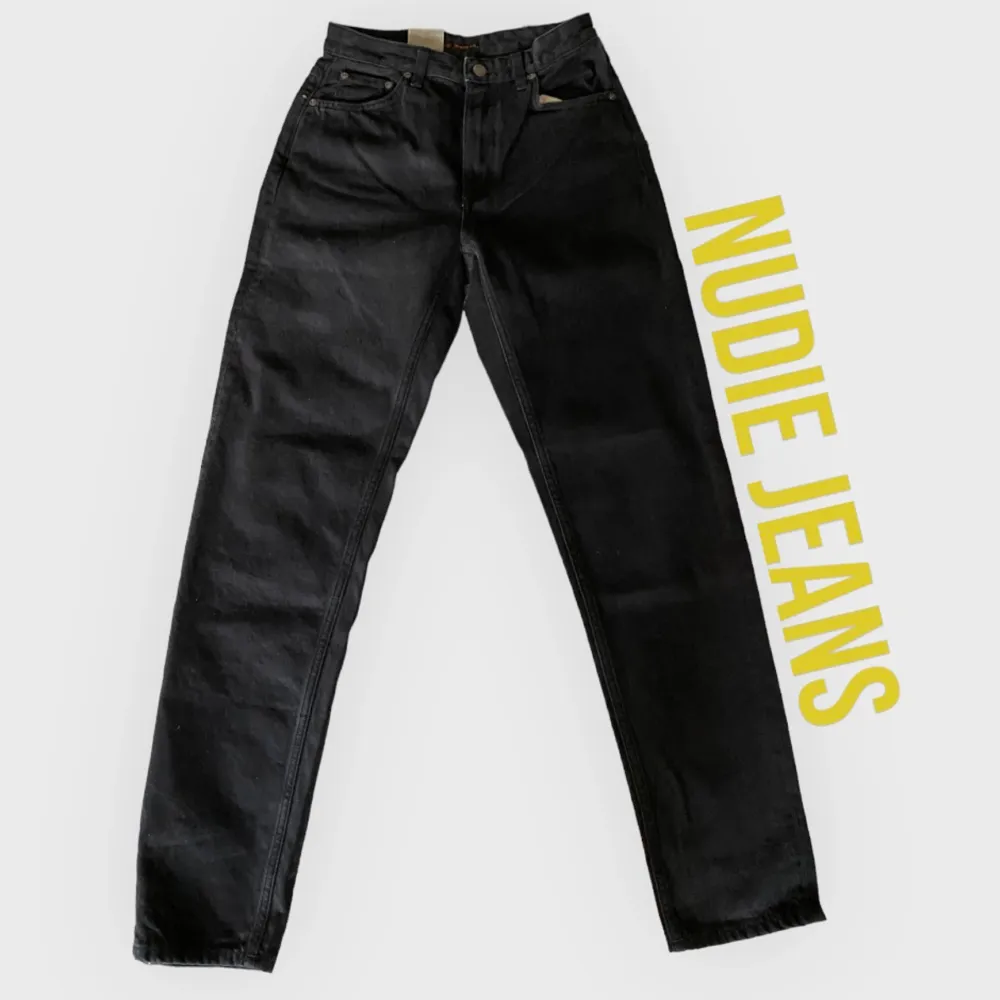 Helt nya nudie jeans! Säljer dem då jag  fick de som present men passade ej. Köpta för 1500kr men säljer nu de för 750kr! KÖPAREN STÅR FÖR FRAKTEN! KONTAKTA INNAN KÖP ELLER VID FLERA FRÅGOR:). Jeans & Byxor.