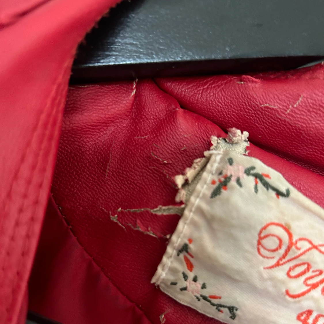 Röd skinnjacka  - 90