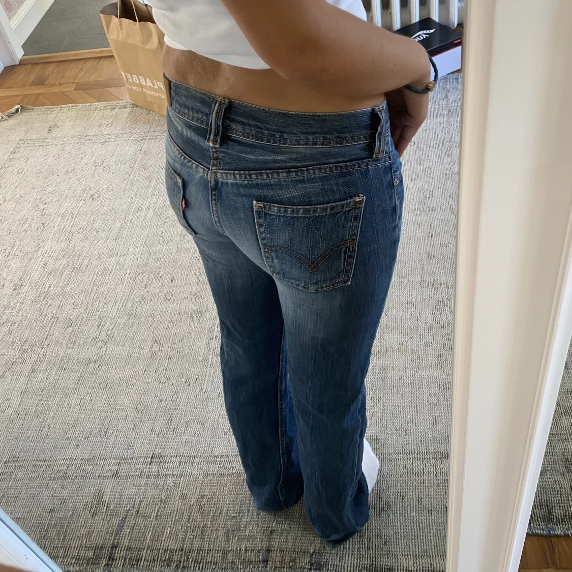 Levis bootcut jeans