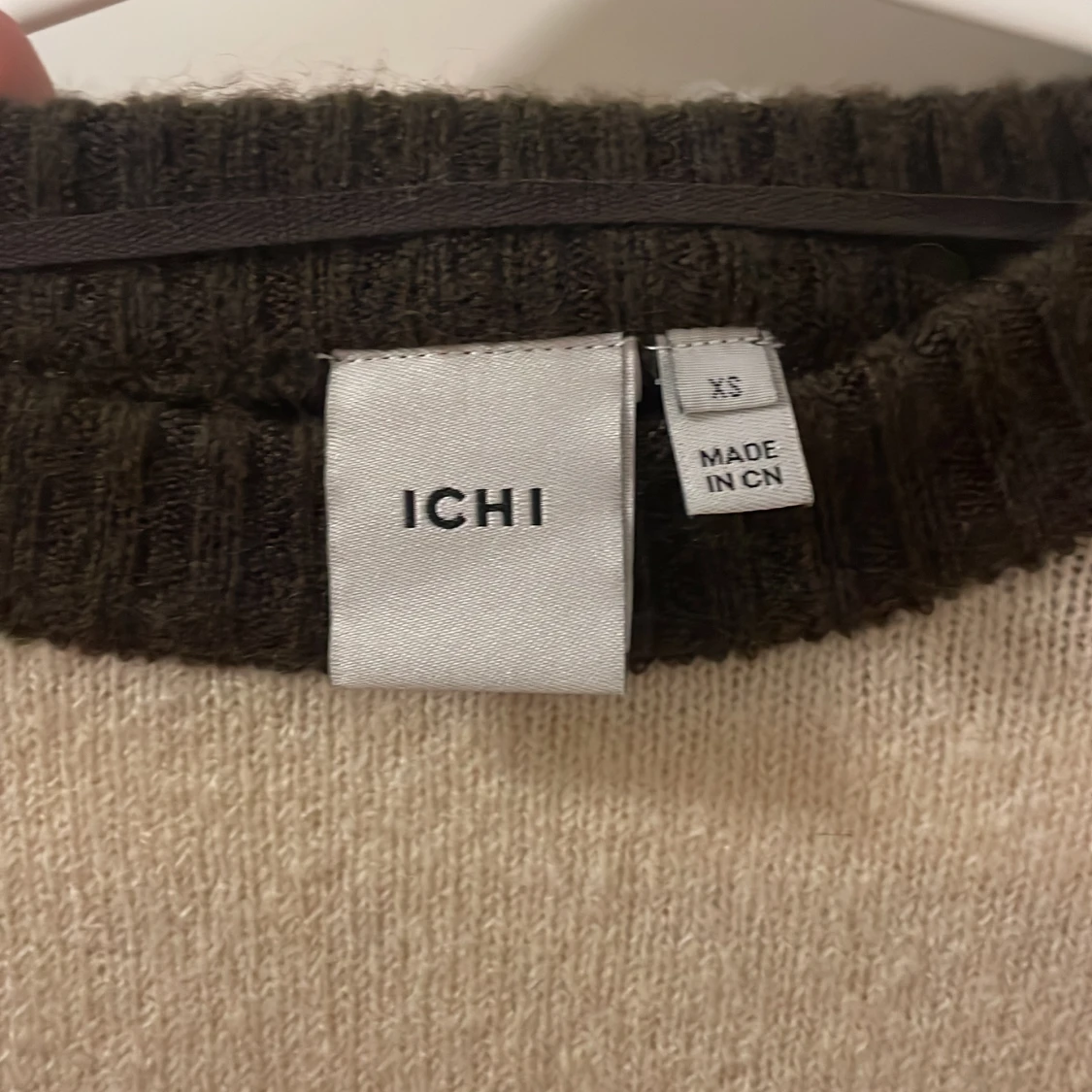 Ichi stickad tröja - 90