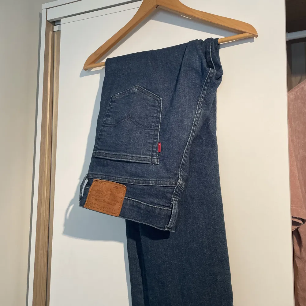 Oanvända Levis jeans, herr 502 W32W32. Jeans & Byxor.