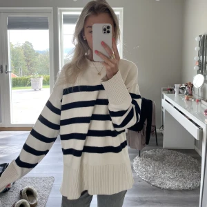 Stickad tröja zara - Trendig stickad tröja från Zara💖