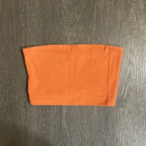 topp🧡 - en orange bandeau-topp!