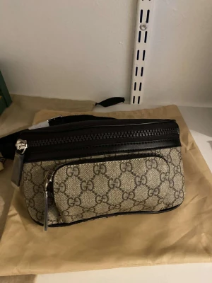 Gucci väska - Helt ny