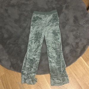  Juicy byxor  - För långa för mig  