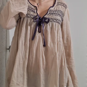 Odd molly blus - Jätte sött odd molly blus som jag säljer då den va lite för stor. Hör jätte gärna av er om ni har nåra frågor. Pris kan diskuteras💕