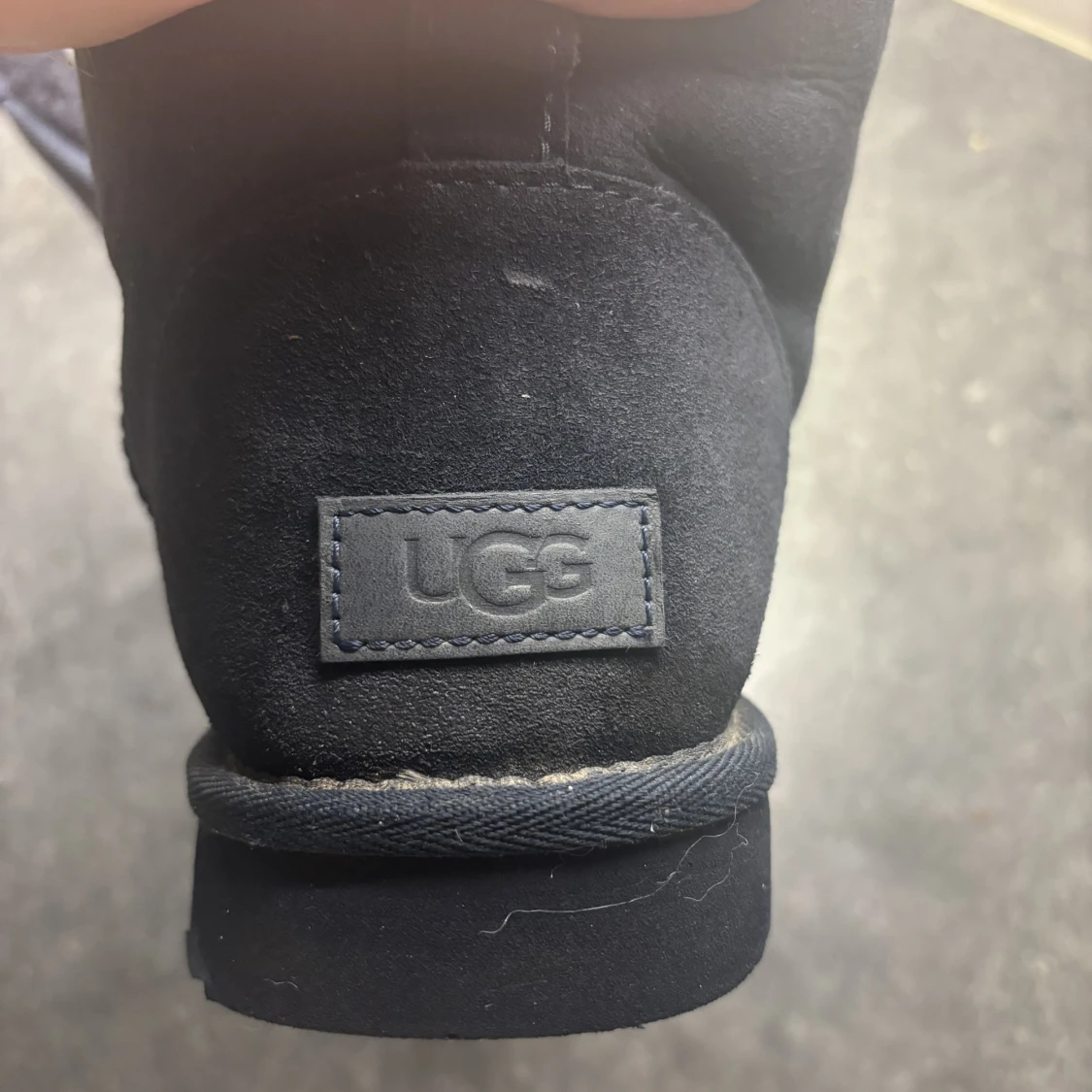 Uggs  - 91