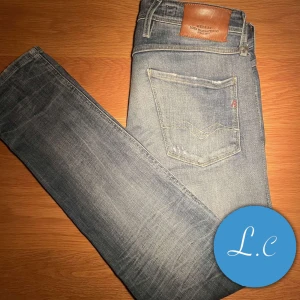 Replay jeans - Replay Anbass jeans  | Storlek 31/31 - Ljusblåa Replay Anbass jeans - Pris: 449kr Nypris: 1,300kr