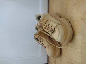 Yellow Buffalo Shoes - Pretty sparely used yellow low buffalo shoes. Size 39. !I ONLY TAKE SWISH, NOT PLICK! Can meet up in Örebro, otherwise theyre shipped. 