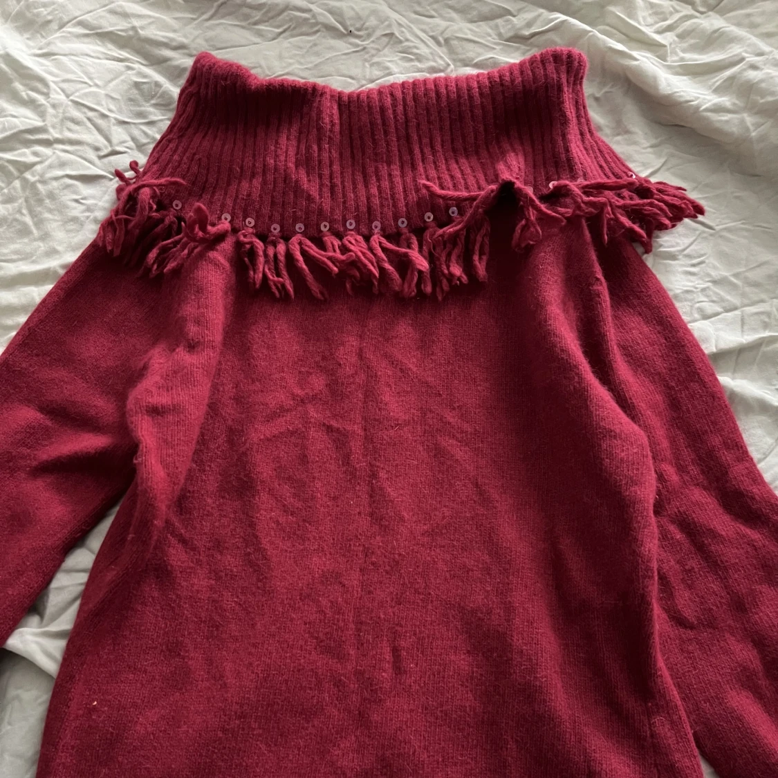 vinröd offshoulder tröja - 90