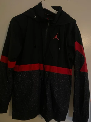 Jordan windbreaker - Jacka från Air Jordan. Bra skick