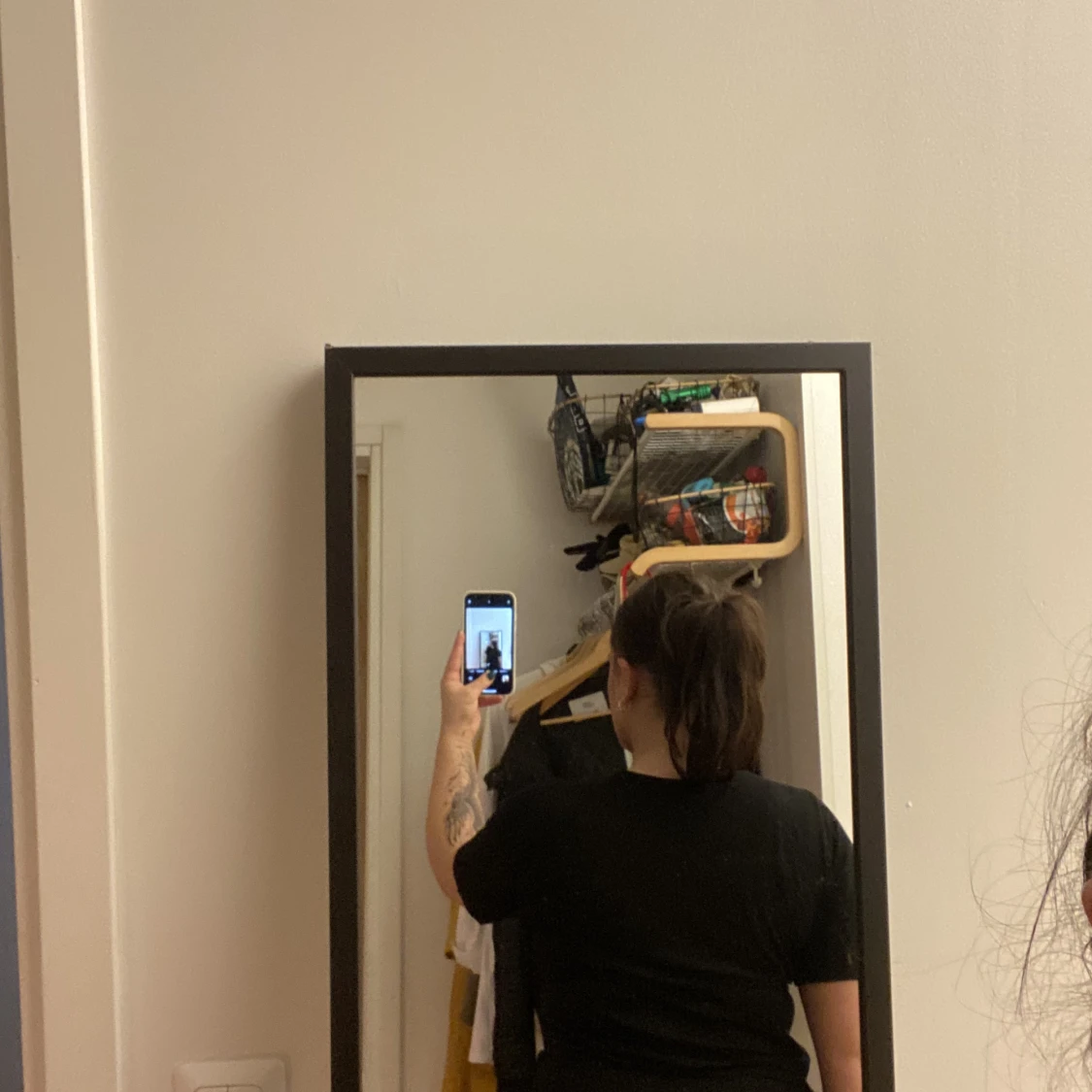 Fin vanlig svart bas tröja - 90