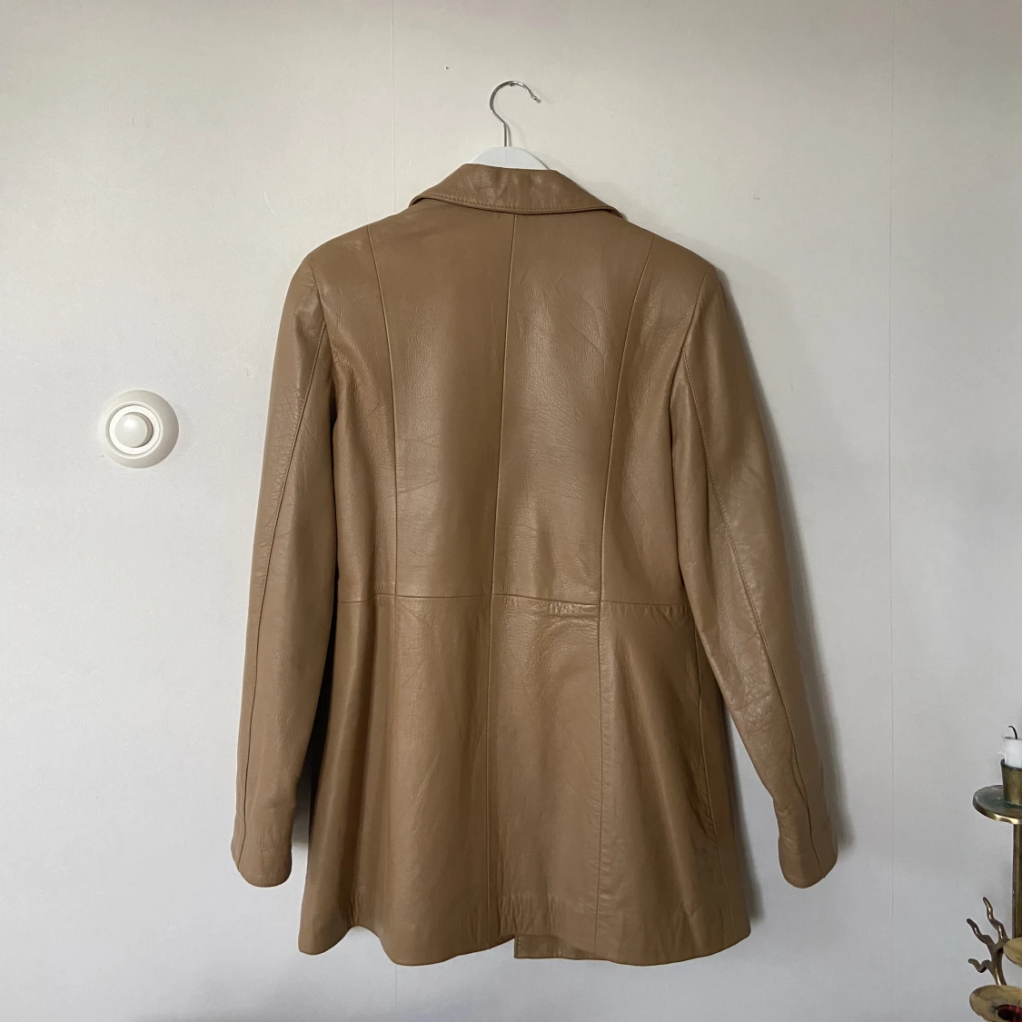 Brun skinnkappa  - 90