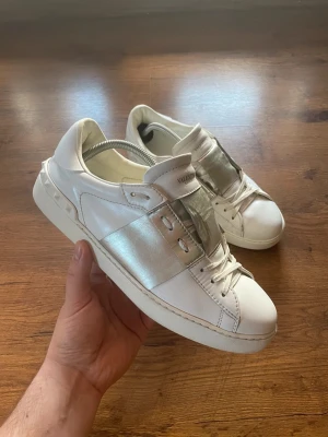 Valentino Skor, Storlek 43 - I princip splittrans nya, skick 9.5/10