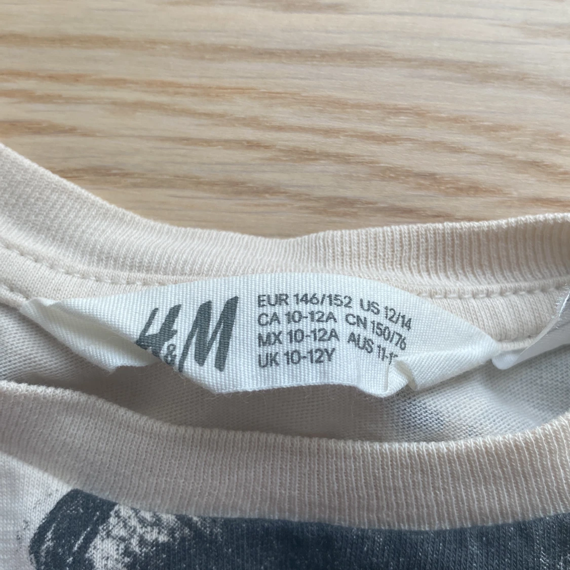  Disney t-shirt  - 91