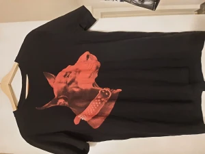 Exklusiv tröja från Hugo Boss - Storklek M Tipptopp kvalite o har inga defekter