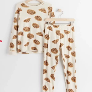 Pyjamas - Från gekås och aldrig använd, storlek 152 så passar som XS/S