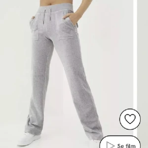 Juicy byxor  - Hej, pga att de ej kommer till användning långre såljer jag dessa juicy byxor i storlek Xxs. Använt men bra skick. 490+frakt?