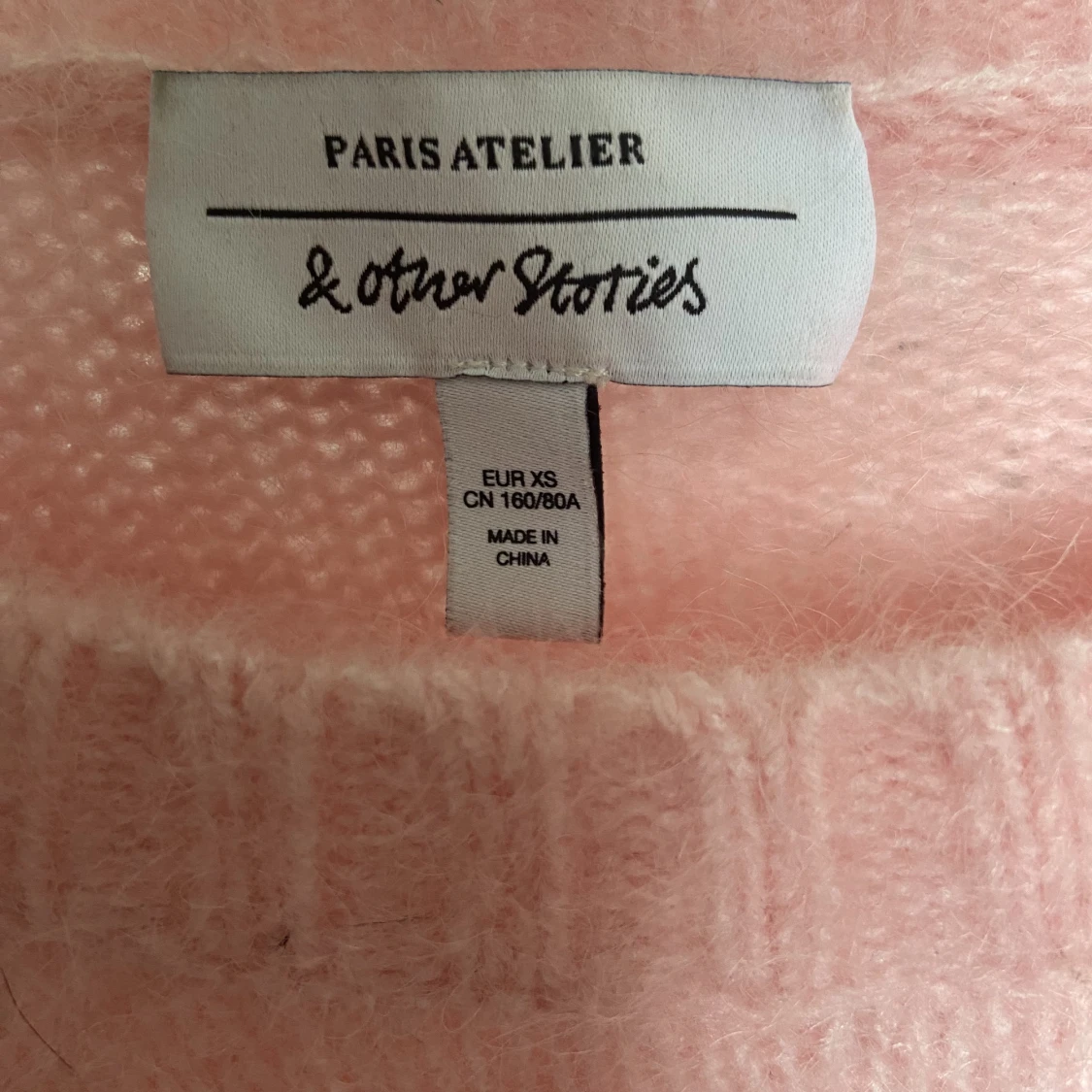 säljer fin tröja - 91