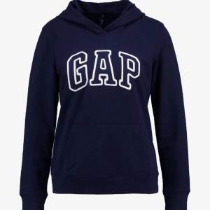 Säljer min Gap hoodie, pågrund av att den inte kommer till användning💕 storlek M