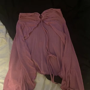 gullig topp - Rensar ut min garderob 💋