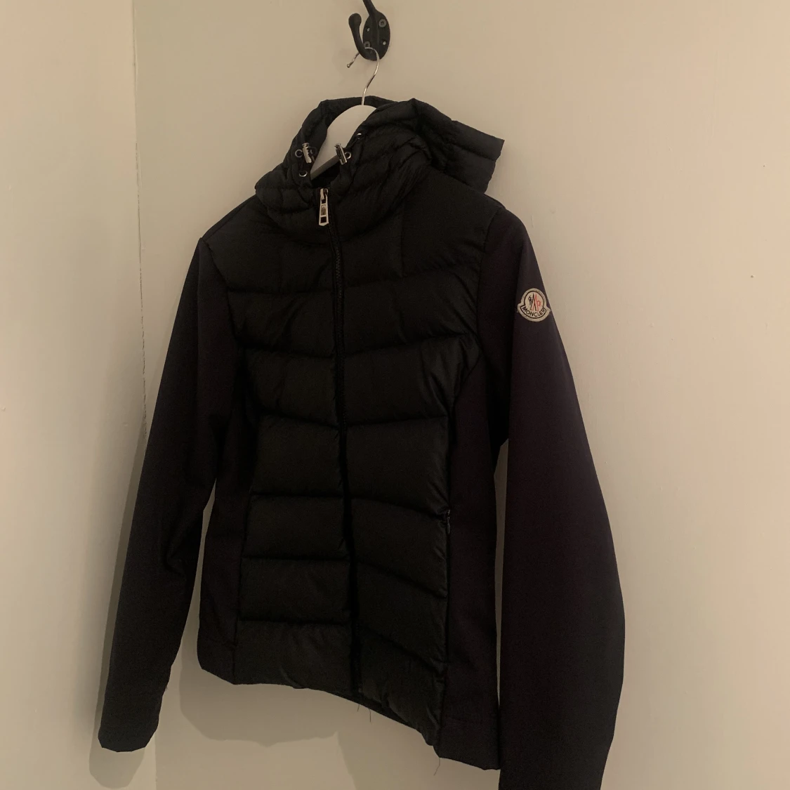 Äkta Moncler jacka