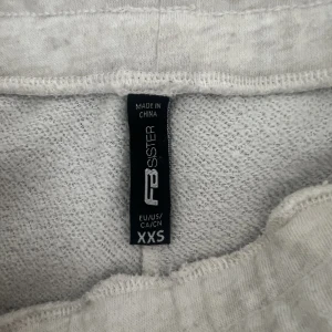 Mjukisbyxor  - Mjukisbyxor från newyorker i bra skick 