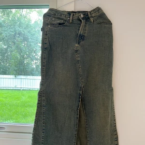 Long denim maxi skirt - Maxi jeans kjol