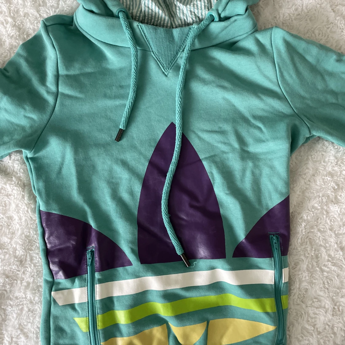 Vintage adidas hoodie  - 90
