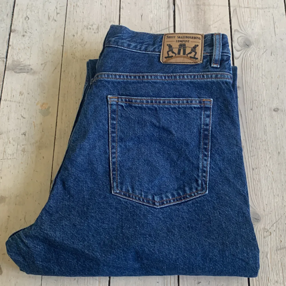 Jättecoola baggy jeans från sweet sktbs!. Jeans & Byxor.