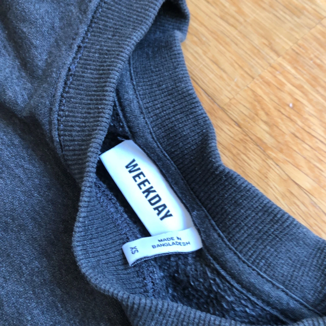 WEEKDAY Hoddie  - 91