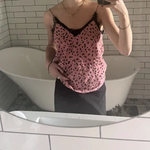 Linne - Festlig topp!